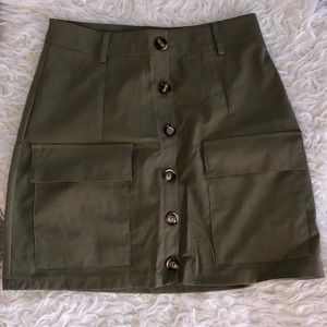 Quiz clothing army green mini skirt size euro 36